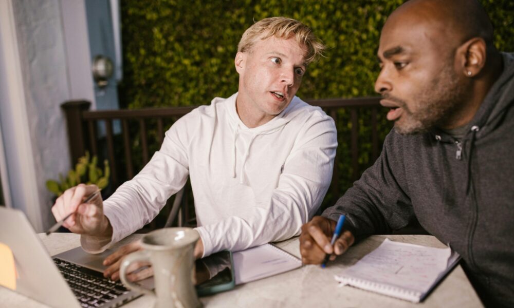 creative-storytelling-in-small-business-training:-expert-approaches